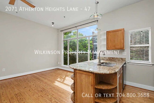 Building Photo - 2071 Atherton Heights Ln