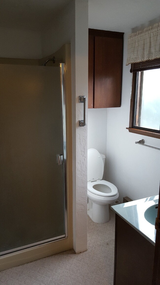 Building Photo - 2 bed, 2 bath, 2 car garage in Agnew