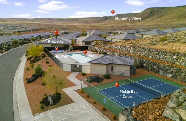 Building Photo - Modern 3 Bedroom Home in a Beautiful Desert Oasis