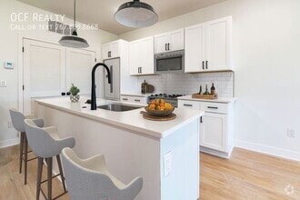 Building Photo - Three Bed Brewerytown Apartment