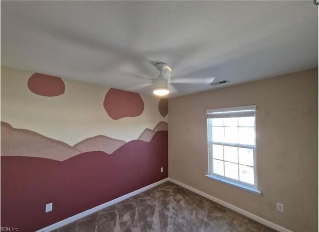 Building Photo - 279 Tigerlilly Dr