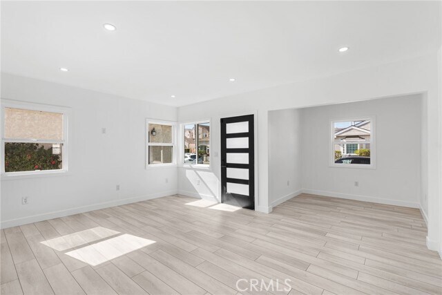 Building Photo - 324 13th St