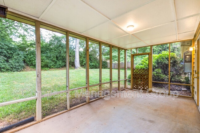 Building Photo - 841 Bent Tree Rd
