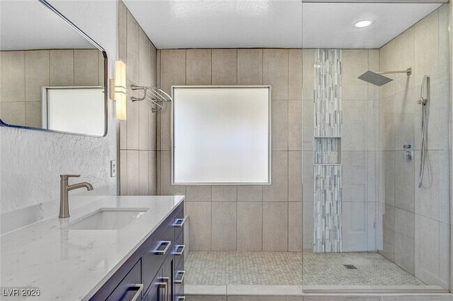 Building Photo - 11952 Orense Dr