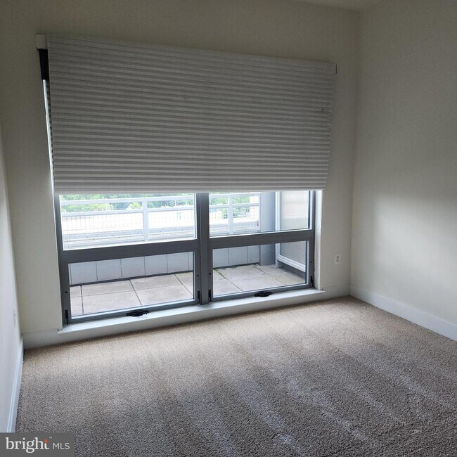 Building Photo - 4101 Albemarle St NW