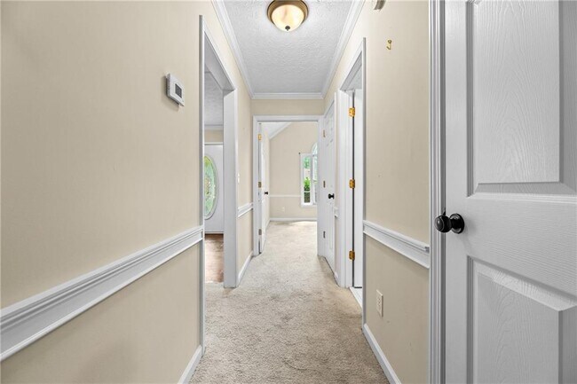 Building Photo - 2902 Bridle Creek Dr SW