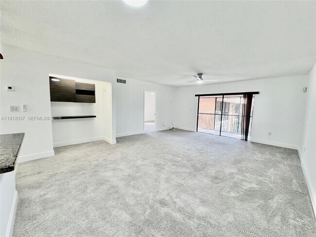 Building Photo - 8632 NW 34th Pl