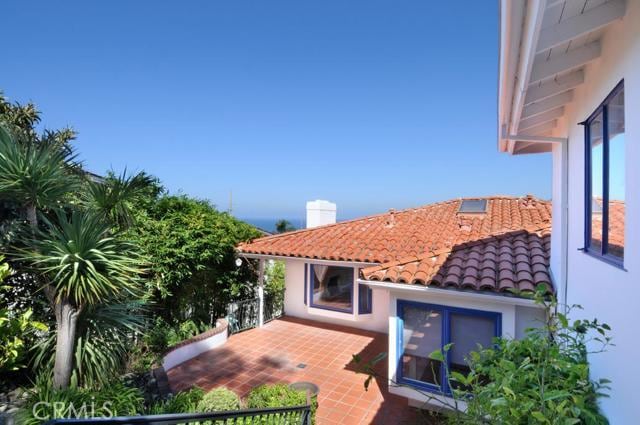 Building Photo - 345 Palos Verdes Dr W