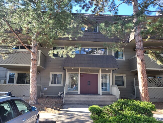 Building Photo - 3300 Bridger Trl