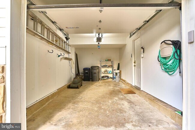 Building Photo - 21760 Goose Cross Terrace