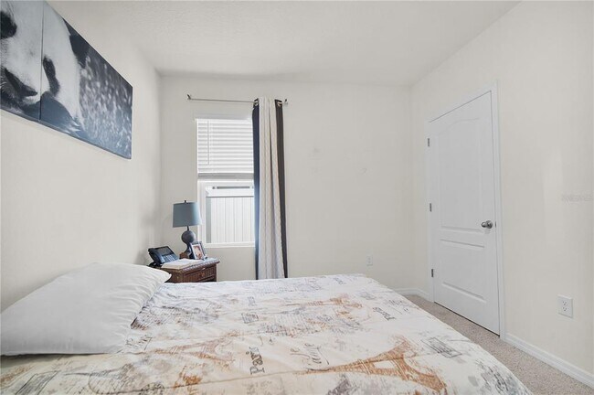 Building Photo - 1749 Southfork Dr