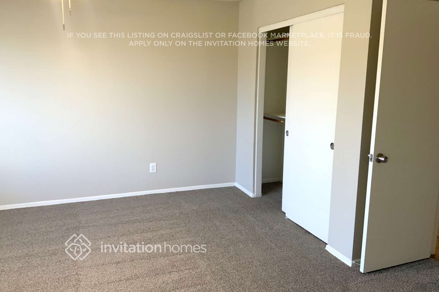 Building Photo - 8703 N 112th Ave