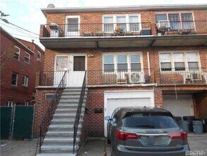 Building Photo - 2128 E 70th St