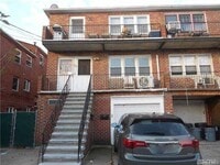 Building Photo - 2128 E 70th St
