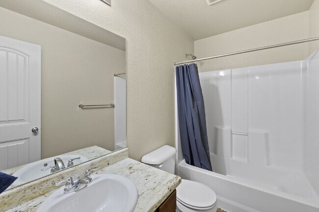 Building Photo - "Beautiful Townhome 3-Bedroom  2.5 Baths no carpet home, just 7 minutes from Fort Carson!"