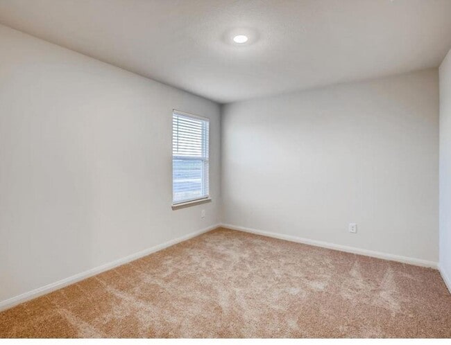 Building Photo - 3964 Northaven Trail