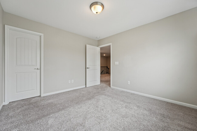 Building Photo - 3356 Bordwell Ridge Dr