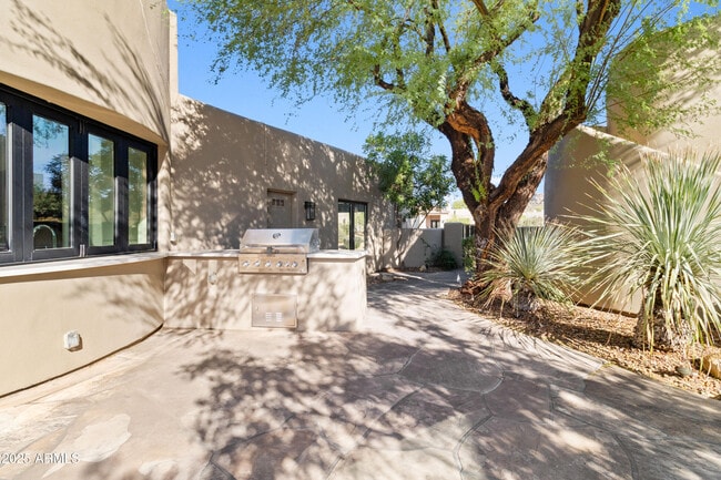 Building Photo - 26049 N 104th Pl