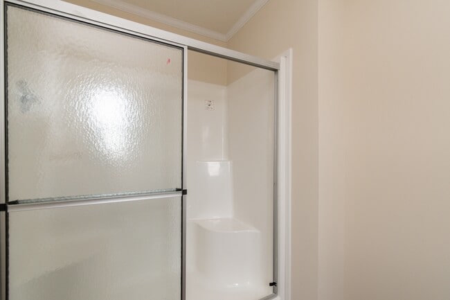 Building Photo - 76 Poppy Dr