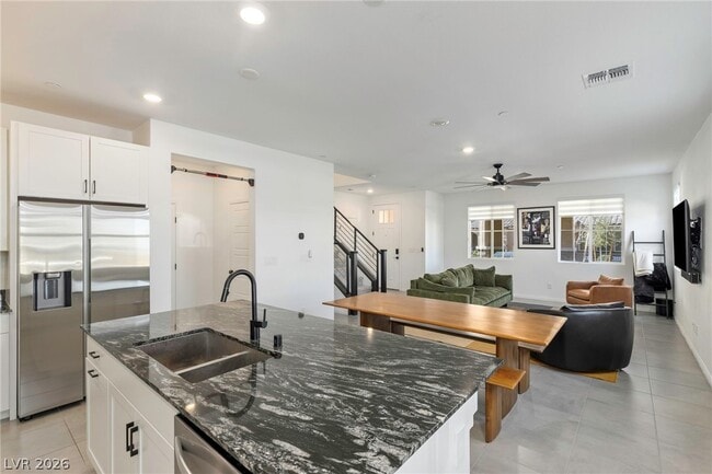 Building Photo - 2601 Ercolano St