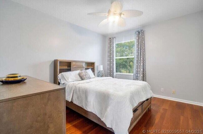 Building Photo - 9271 Madewood Ct