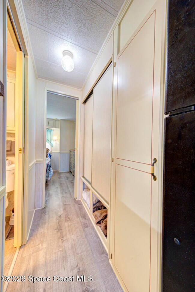 Building Photo - 283 Buffalo Pl