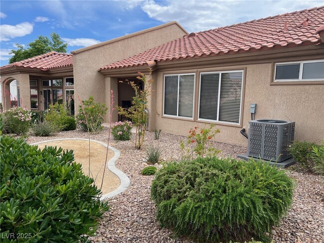 Building Photo - 10004 Arbuckle Dr