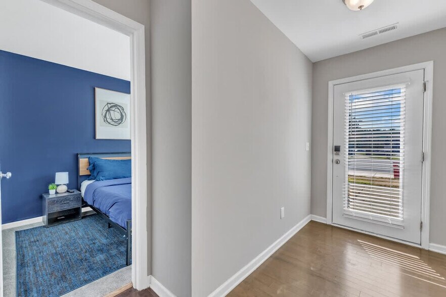 Building Photo - 2606 Wolf Cub Ct