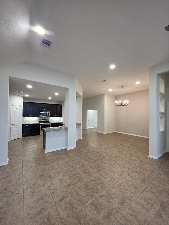 Building Photo - 26634 Grey Sparrow Dr