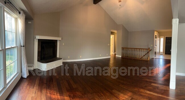 Building Photo - 3012 N. 155th. Ave.