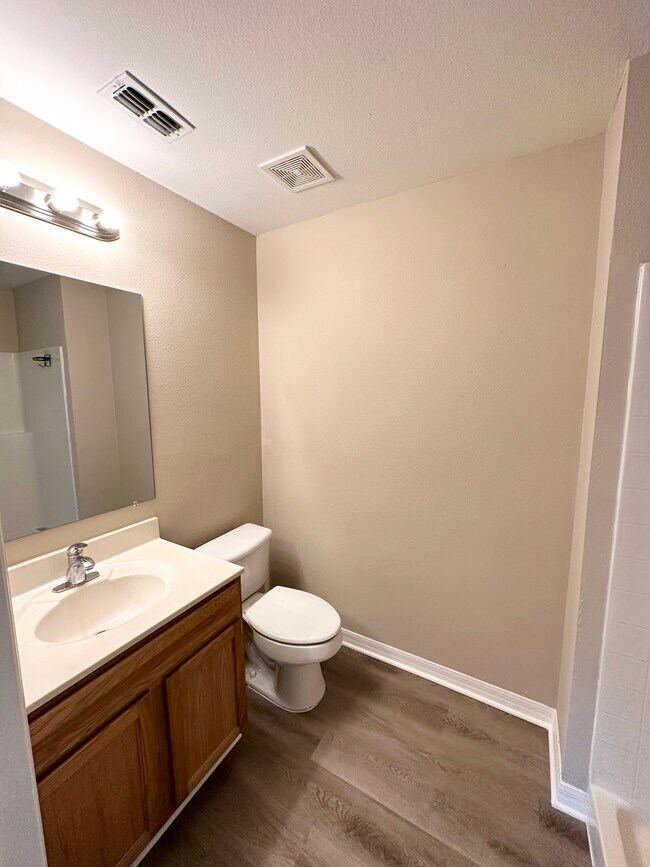 Building Photo - 71 Reidsville Dr