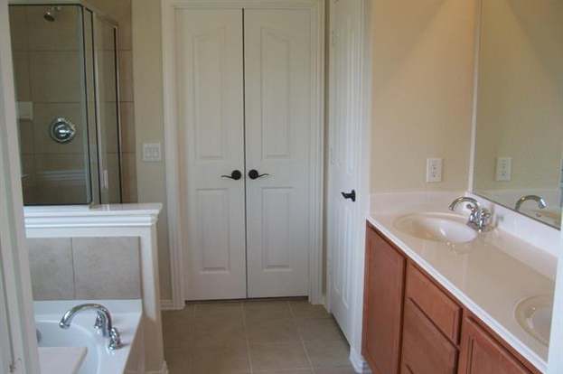Building Photo - 2633 Pine Trail Dr