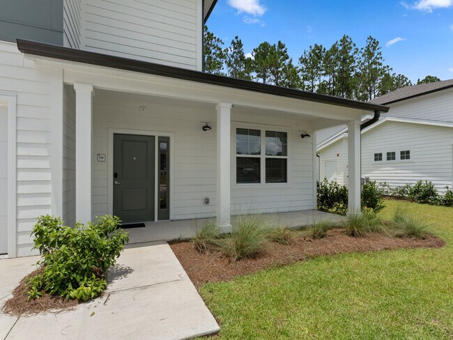 Building Photo - 14105 Epply Dr