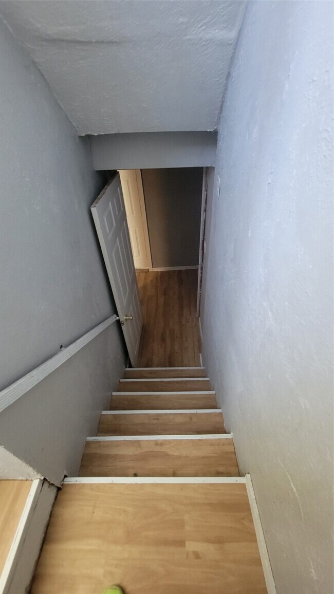 Building Photo - 12018 Sandpiper Rd