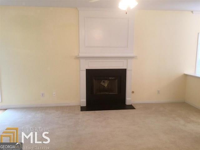 Building Photo - 5155 Yellow Pine Dr