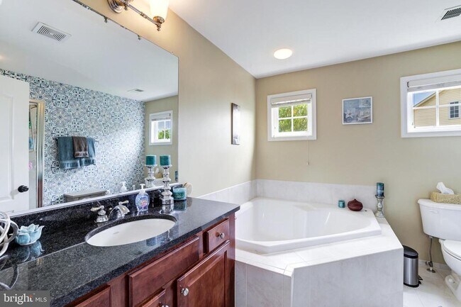 Building Photo - 43149 Crosswind Terrace