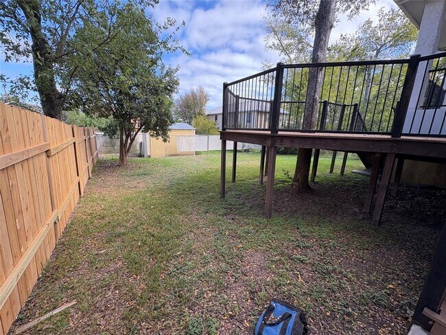 Building Photo - 3314 Thomas Kincheon St