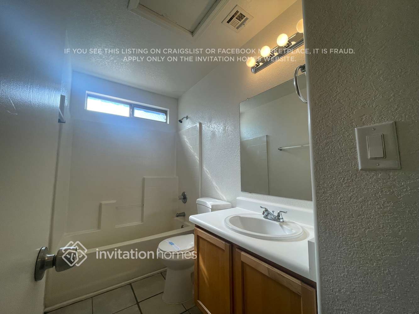 Building Photo - 1260 S Boulder St