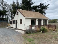 Building Photo - 8080 Valley Ford Rd