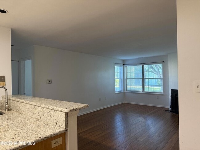 Building Photo - 58 Meadow Ridge Rd