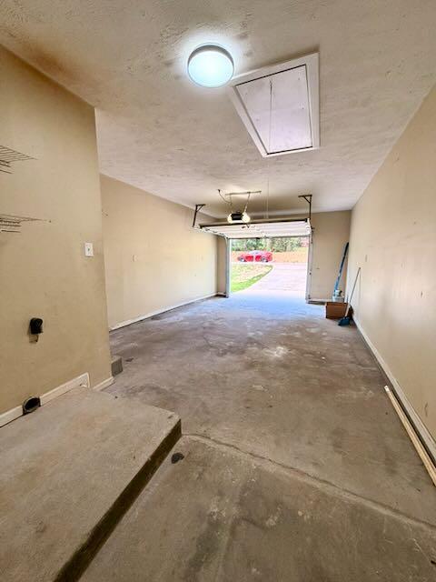 Building Photo - 9315 Castle Falls Cir