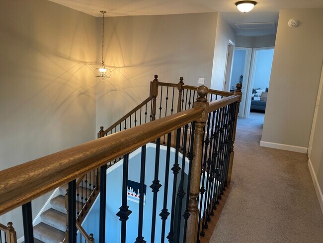 Building Photo - 3252 Cool Springs Ct