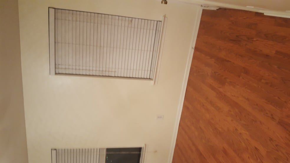 Building Photo - 1802 Woodbridge Commons Way