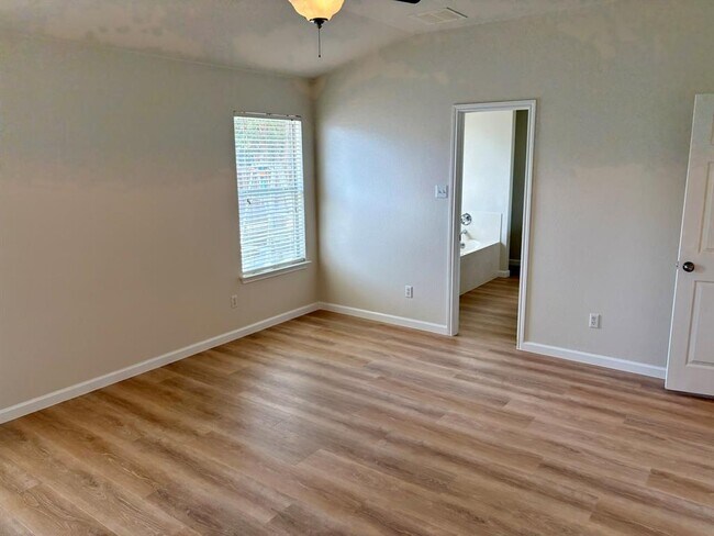 Building Photo - 3119 Corrigan Ln
