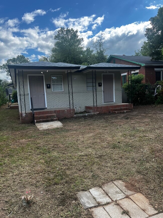 Primary Photo - 720 Cotton Ave