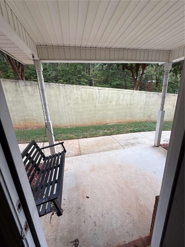 Building Photo - 105 Westchester Dr