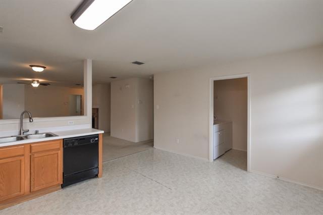 Building Photo - 1105 Wyatt Earp Dr