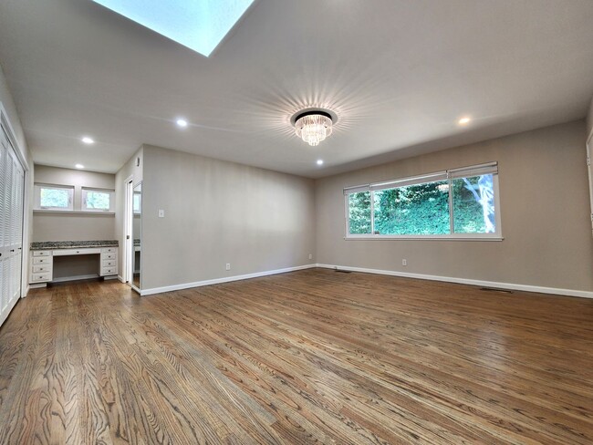 Building Photo - Charming Estate in West Atherton Available...