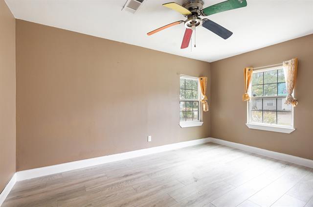 Building Photo - 517 Thompson St