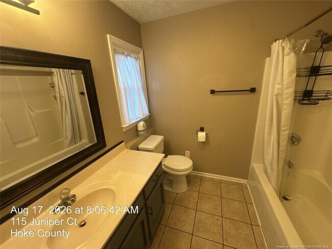 Building Photo - 115 Juniper Ct